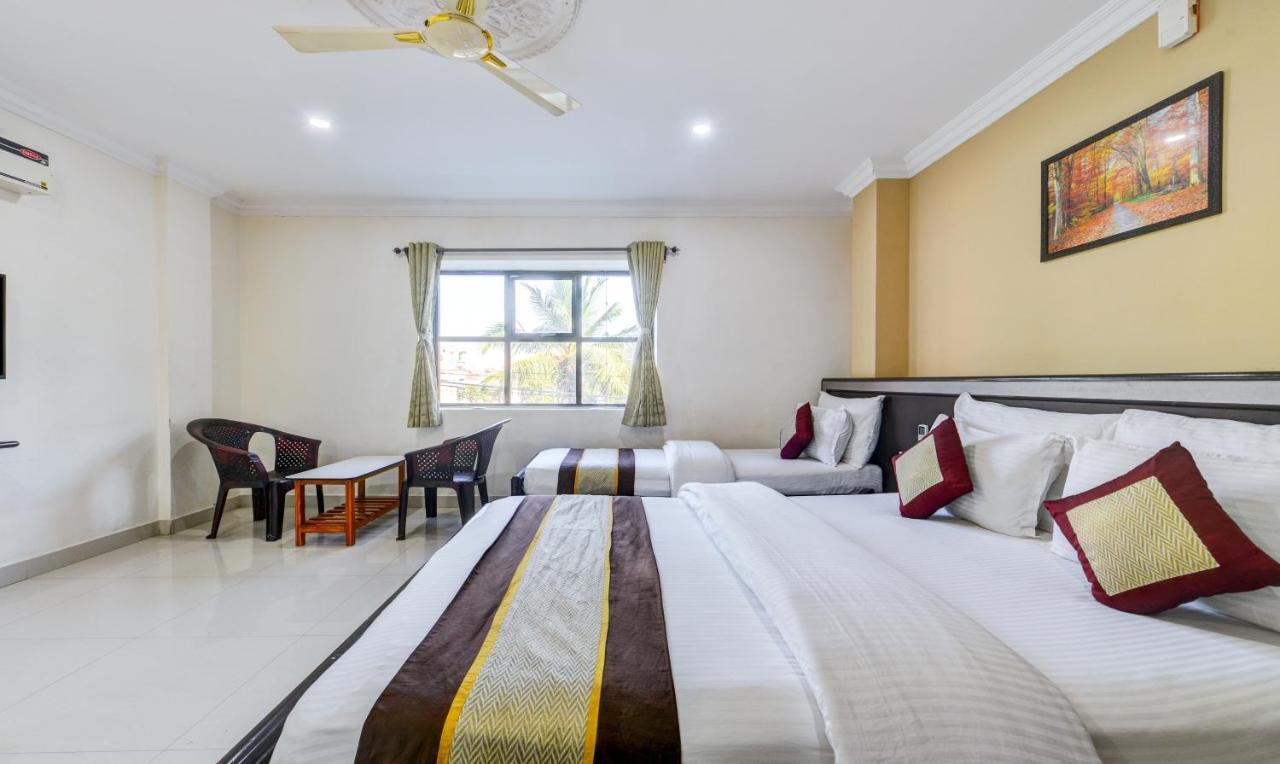 Hotel Salbala - Near Airport Ченай Екстериор снимка